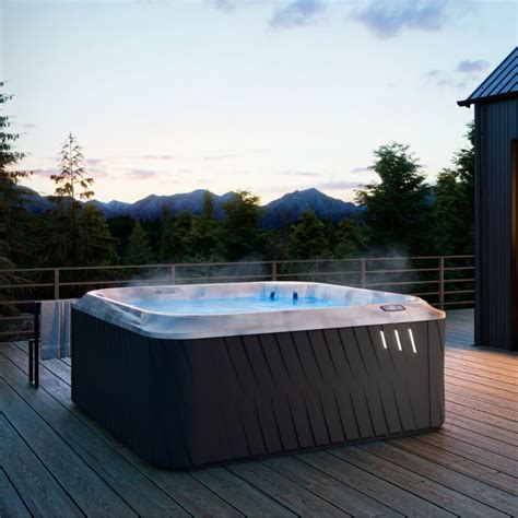 J Spacious Hot Tub With Lounge Seating Designer Hot Tub With Open