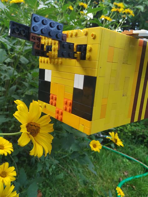 My Lego Minecraft bee : r/Minecraft