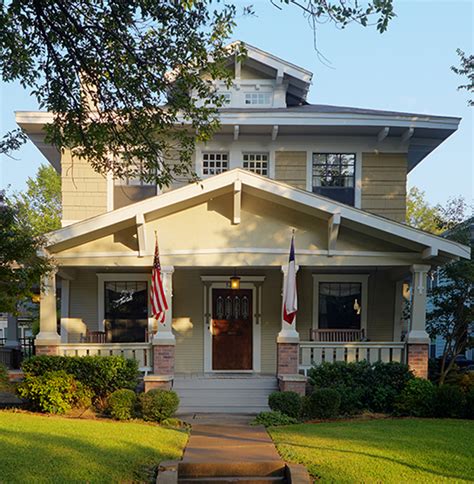 Munger Place Home Tour Features Classic Craftsmans