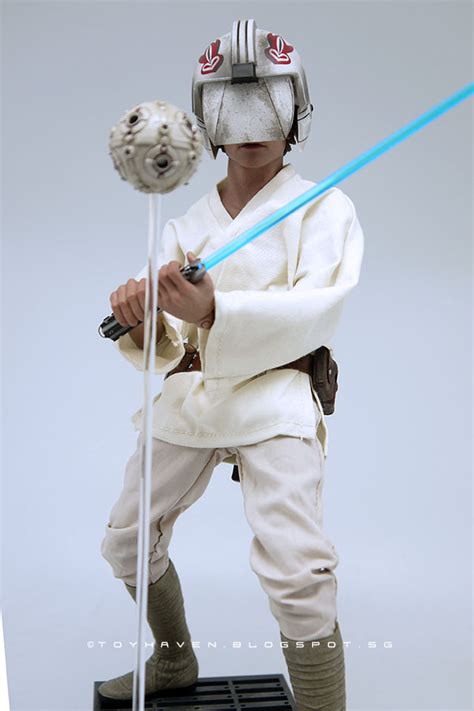 Toyhaven Review III Hot Toys Star Wars A New Hope Th Scale Luke Skywalker Inch Action