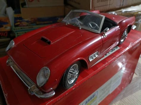 Tonka Polistil 1 16 1 Model coupé Ferrari California Gemaakt in