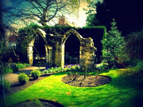 18 Gothic Garden Ideas You Must Look Sharonsable