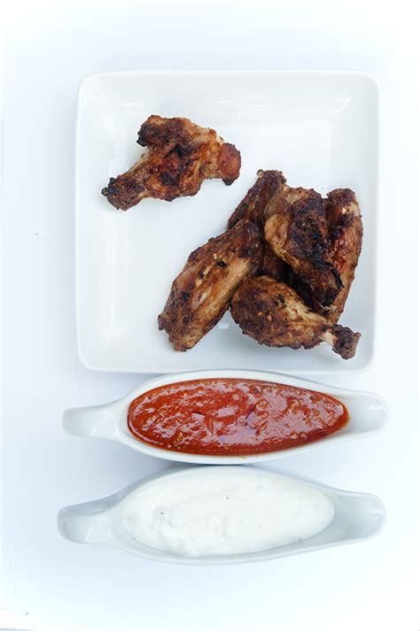 The Best Grilled Buffalo Wings Recipe - Seasoned Sprinkles