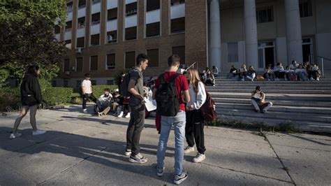 Estas son las carreras con menos salidas laborales en España