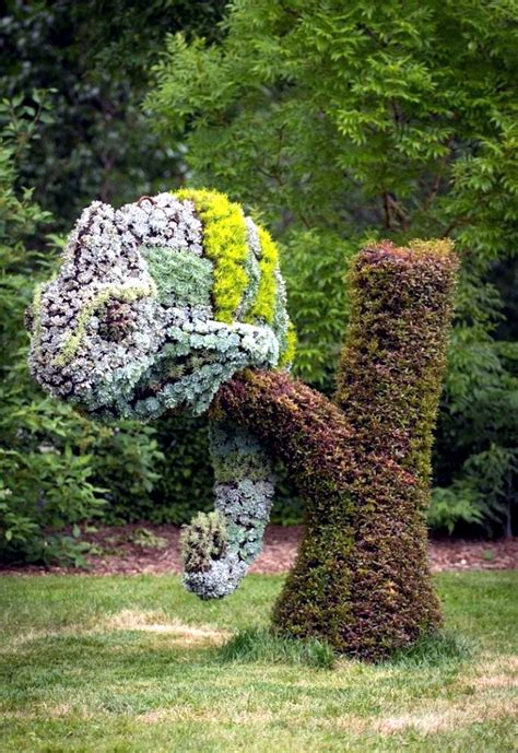 Sustainable Garden Art Garden Fascinating Sculptures Of Plants Ofdesign