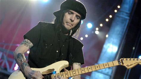 Mick Mars VickiTorran