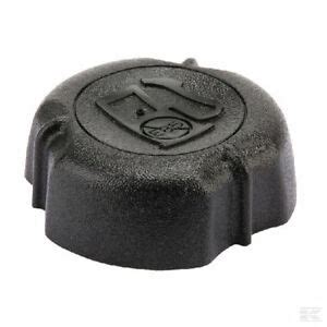 KOREK ZBIORNIKA PALIWA BRIGGS STRATTON NOWY TYP SKOSZONAKOREK692046