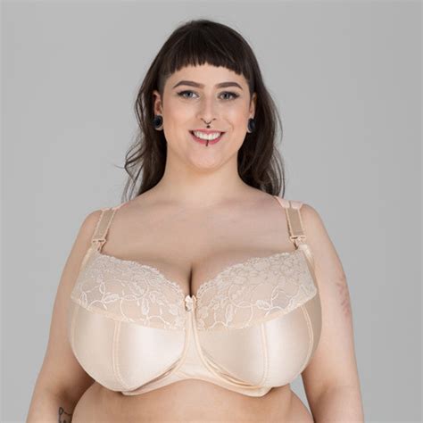 Ewa Michalak Miekke Ultra Large Cup Nursing Bra Levana Bratique