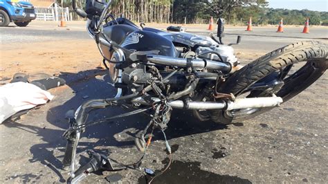 Motociclista Morre Ao Ser Atingido Por Caminhonete Em Goi Nia Portal