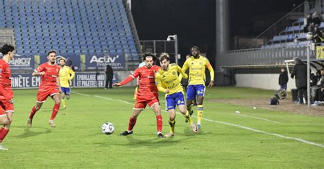 En direct Football N3 Fatsah Amghar réussit sa première avec