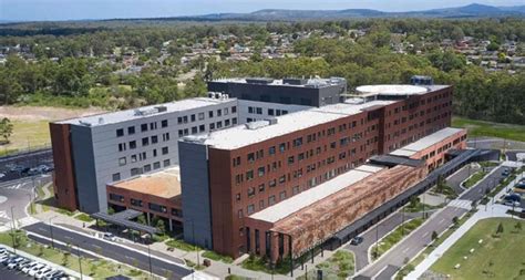 Maitland Hospital, NSW | EZR Curtain Change System