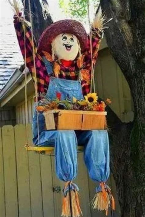 How To Diy Scarecrow Ideas For Fall Yard 2021