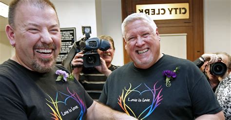 Maine Same Sex Couples Marry In First Hours Of Law