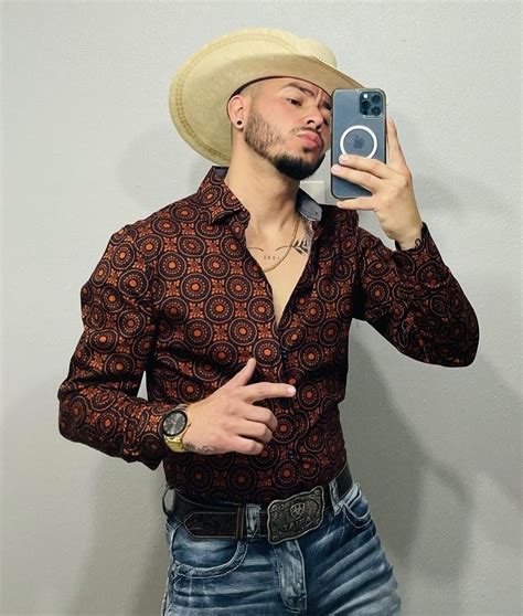 Pin By Manukaszz Gc On Trajes Vaqueros Para Hombre Cowboy Outfit For