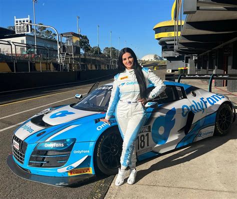 MotorMouth OnlyFans Racing Star Renee Gracie Reveals Topless Race