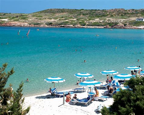 Voyage à Isola Rossa Sardaigne Voyages Les îles