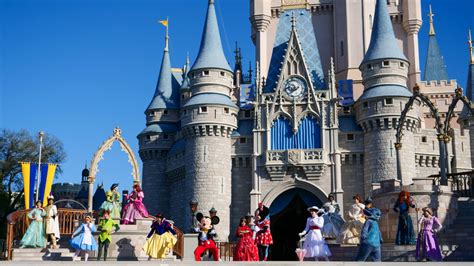 Rumor Let The Magic Begin Welcome Show Returning To Magic Kingdom