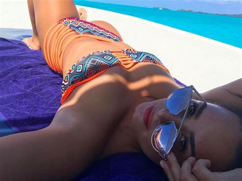 Demi Lovato Keeps Bushing The Bikini Of The Day DrunkenStepFather