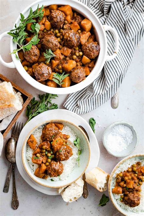 Dawood Basha Middle Eastern Meatballs Stew Hungry Paprikas