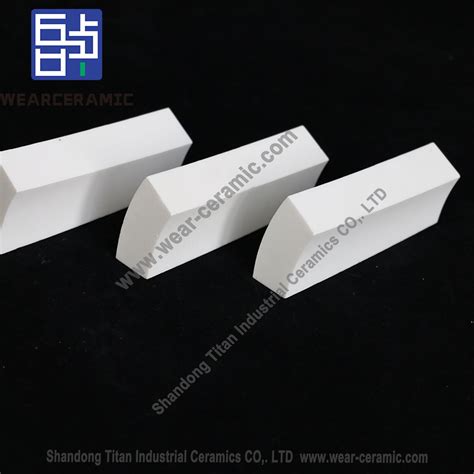 Toughened 92 95 Al2O3 Alumina Ceramic Curved Plate Tiles As Pipe And