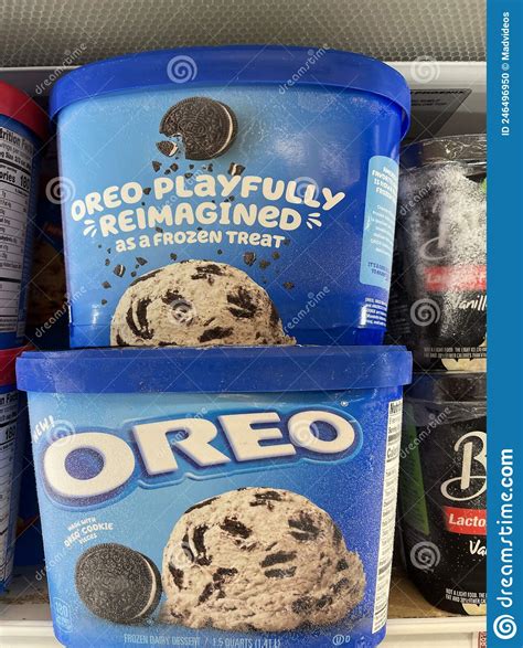 Retail Store Ice Cream Section Breyers Oreo Editorial Image Image Of