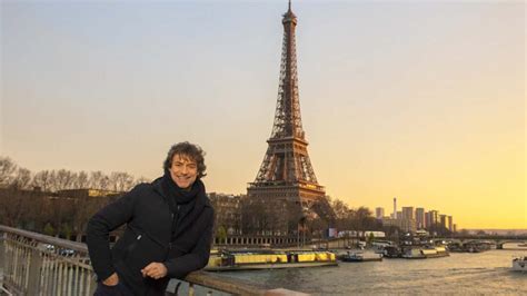 Stanotte A Parigi Alberto Angela A Bordo Della Deux Chevaux La Storia