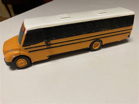 Saf-t-liner C2 Diecast 1:54 Model Thomas Built School Bus 2004 Rare - Etsy