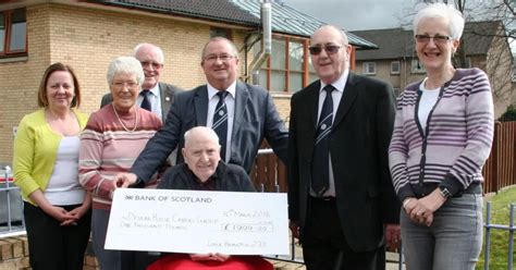 Lodge Hamilton 233 Present £1000 To Dewar House Carers Group Daily