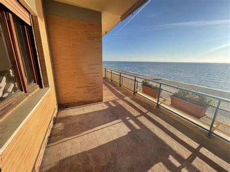 Vendita Appartamento In Lungomare Enea Anzio Con Terrazza Rif 110434919