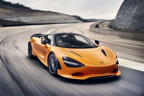 Svelata La Mclaren 750s La Supercar Più Potente E Veloce Del Marchio