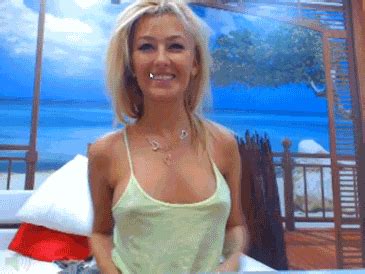 Quick Flash Porn Pic