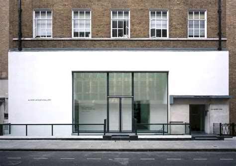 50 Best Art Galleries In London, From Institutions To Tiny Exhibition ...