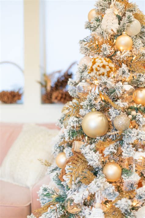 Boho Christmas Tree Ideas » Lovely Indeed