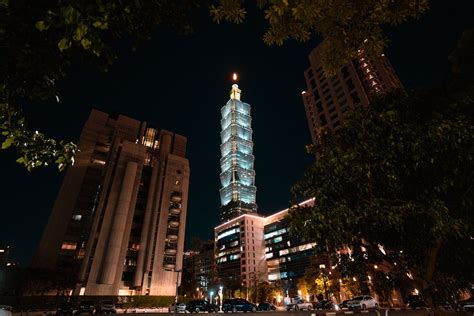 Skyscraper During Night Time · Free Stock Photo