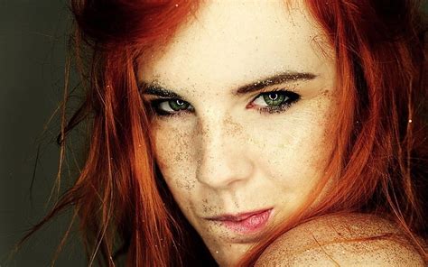 Eyes Freckles Gingers Lips Redhead Sand Women Hd Wallpaper