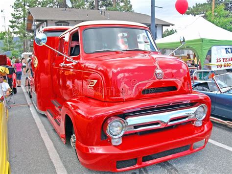 Ford Flatbed Truck editorial photo. Image of truck, transportation ...