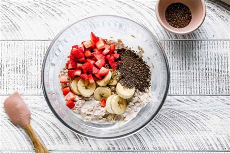 Strawberry Overnight Oats Tastes Better From Scratch