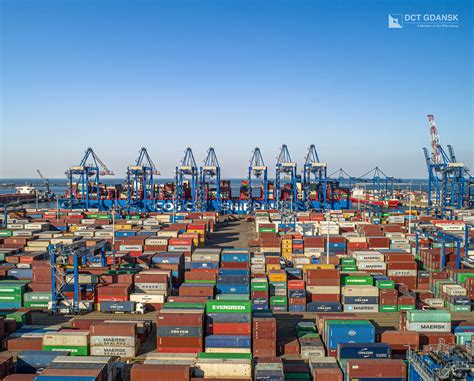 Baltic Hub przeładował ponad 2 mln TEU | PortalMorski.pl
