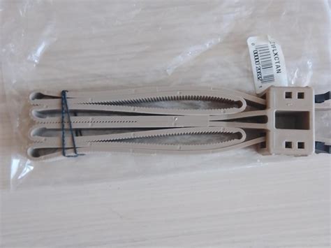 Продам одноразовые наручники UZI