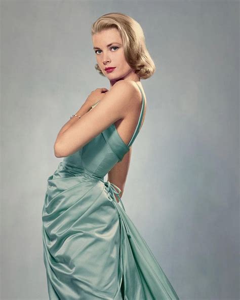 Grace Kelly Photographed By Philippe Halsman For Life Magazine Wearing