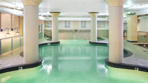 Embassy Suites by Hilton Downtown Portland Hotel