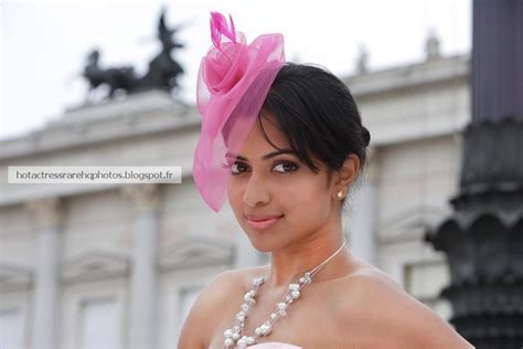 Hot Indian Actress Rare HQ Photos Tamil Actress Amala Paul Unseen Hot And Sexy In Sleeveless