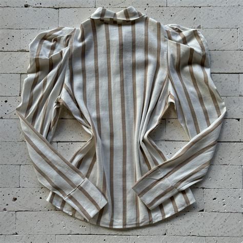 CAMISA PRINCESA LISTRADA PREMIUM NUDE Dondoca Moda Feminina