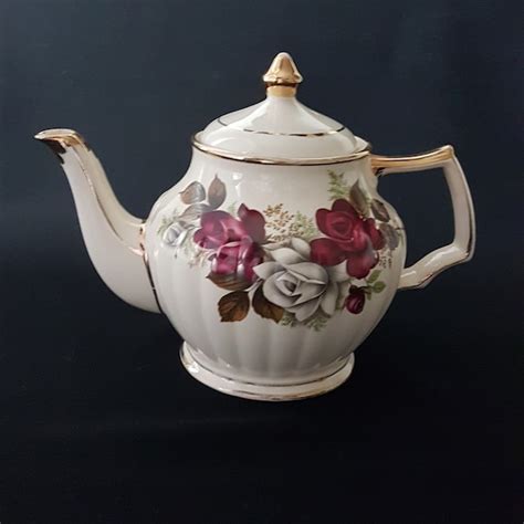 Sadler England Vintage Sadler Teapot White And Red Roses Etsy UK