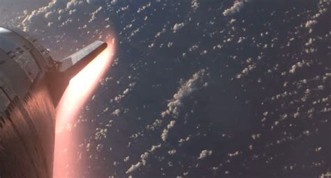 Foguete Starship da SpaceX é lançado sucesso na terceira tentativa