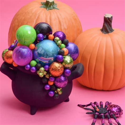 Bubbling Cauldron Centerpiece A C Moore Diy Halloween Wreath Diy Halloween Decorations