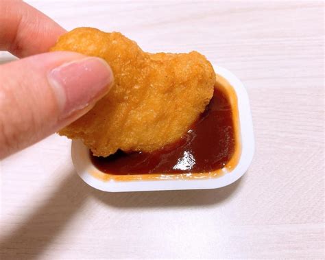 【なるほど】「マックナゲット」もうひとつの食べ方に注目集まる。試してみた。｜ニフティニュース