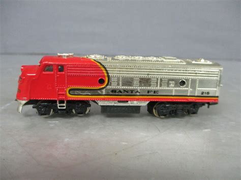 Bachmann N Scale Locomotive Santa Fe