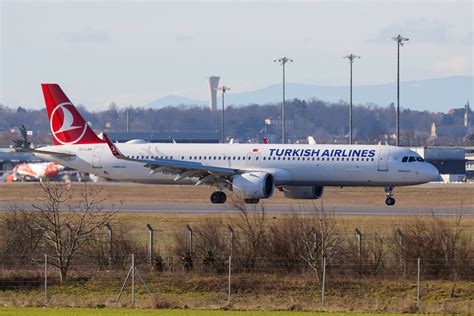 TC LSN Airbus A321 271NX Turkish Airlines LFLL Lyon Flickr