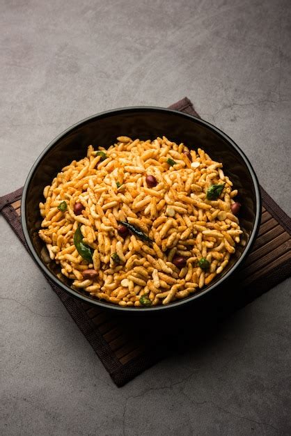 Premium Photo Puffed Rice Chivda Is A Savory And Spicy Bhel Item Made